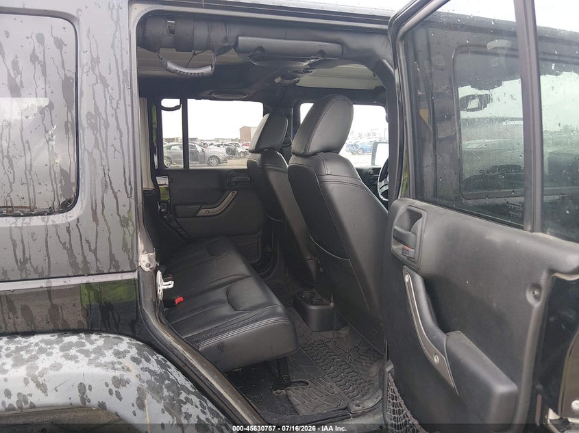 2013 Jeep Wrangler Unlimited Sport VIN: 1C4BJWDG1DL556533 Lot: 45630757
