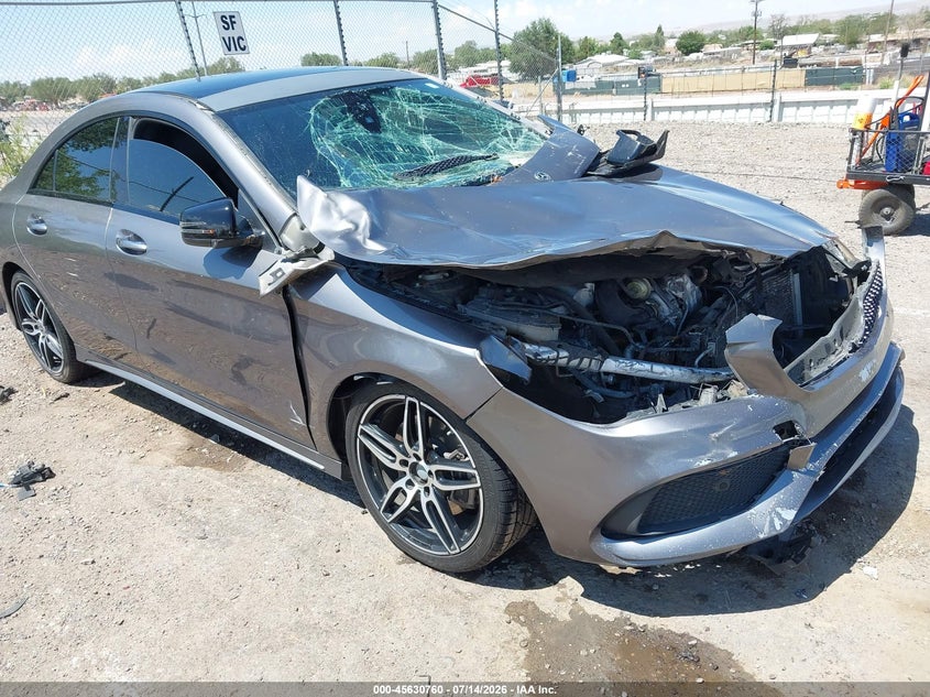 2019 MERCEDES-BENZ CLA 250 — zdjęcie z aukcji