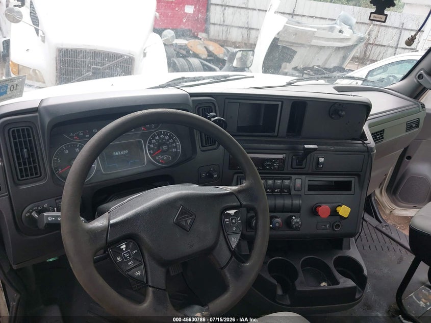 2018 INTERNATIONAL LT auction photo 6