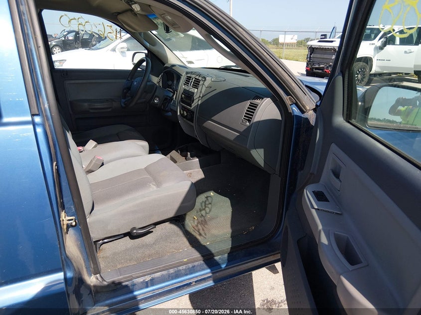 2005 DODGE DAKOTA auction photo 5
