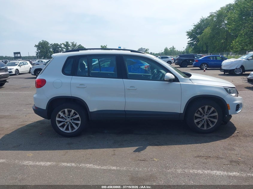 VOLKSWAGEN TIGUAN 2017 VIN WVGBV7AX0HK050262