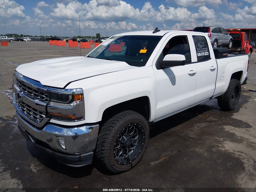2018 Chevrolet Silverado, Right Front, IAAI, VIN 1GCVKREC6JZ213975 — photo 2