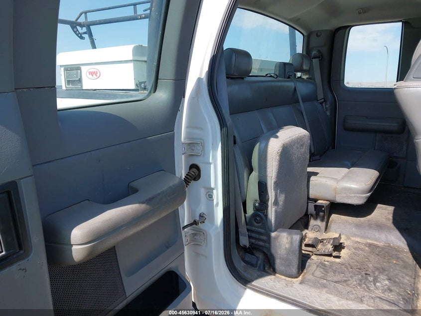 AtlanticExpress - Ford F-150