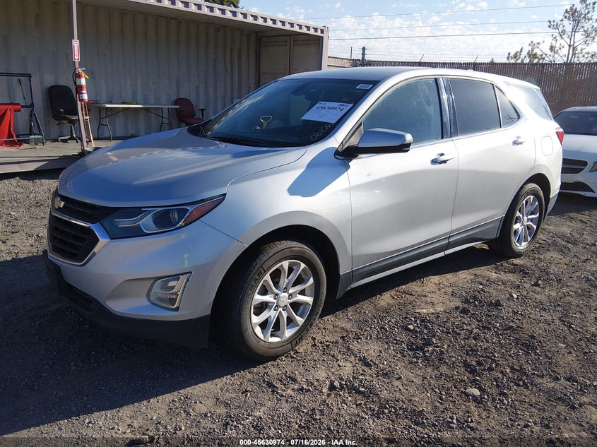 2GNAXJEV0J6250980 2018 Chevrolet Equinox Lt photo 1