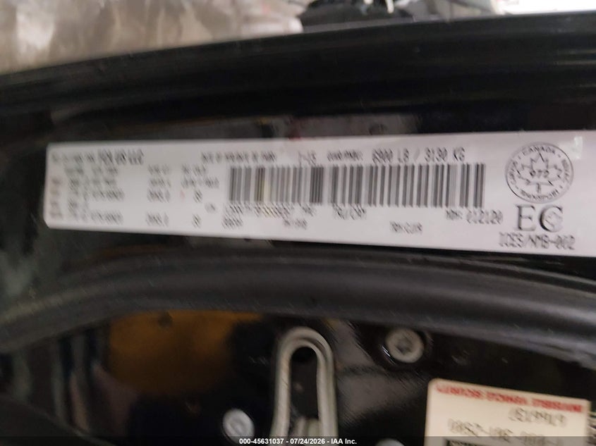 2015 RAM 1500 PICKUP 5.7L V-8 VVT, 395HP