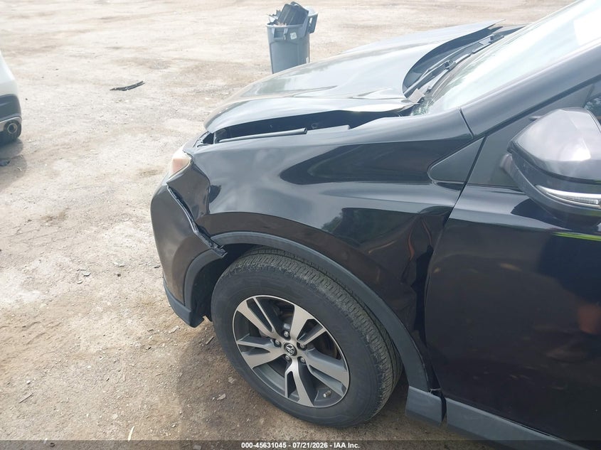 2018 Toyota Rav4 Xle VIN: 2T3RFREV8JW788974 Lot: 45631045