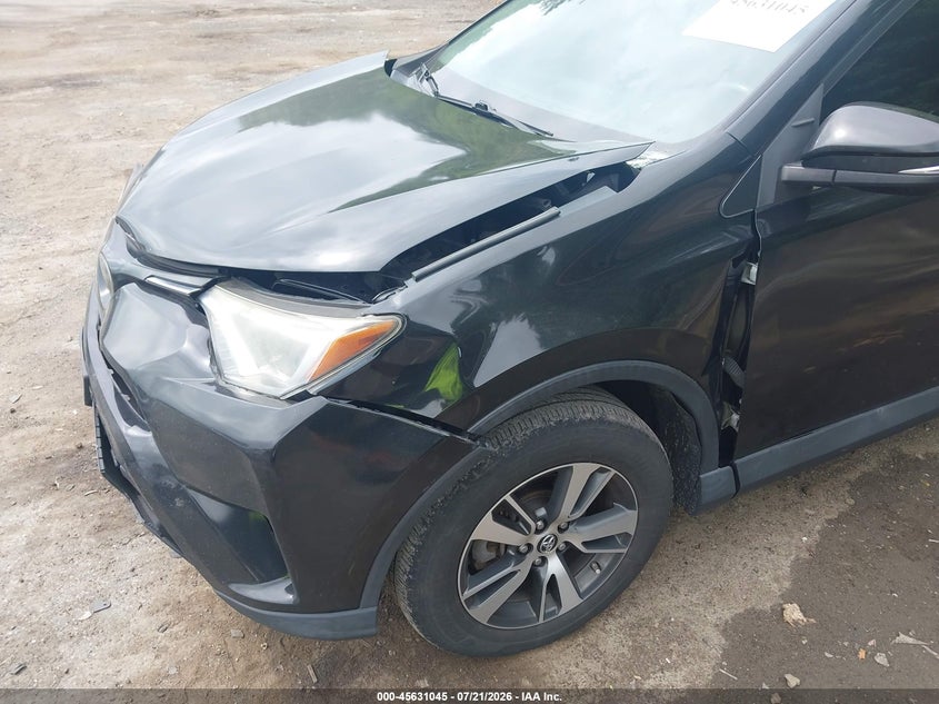 2018 Toyota Rav4 Xle VIN: 2T3RFREV8JW788974 Lot: 45631045
