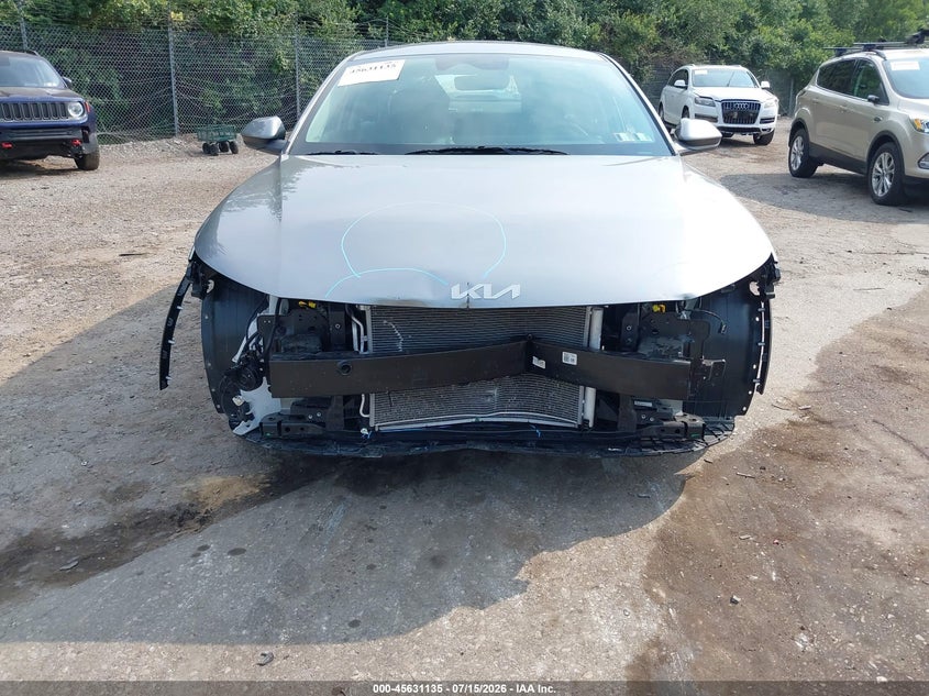 2025 Kia K4 Lxs VIN: 3KPFT4DE1SE142320 Lot: 45631135