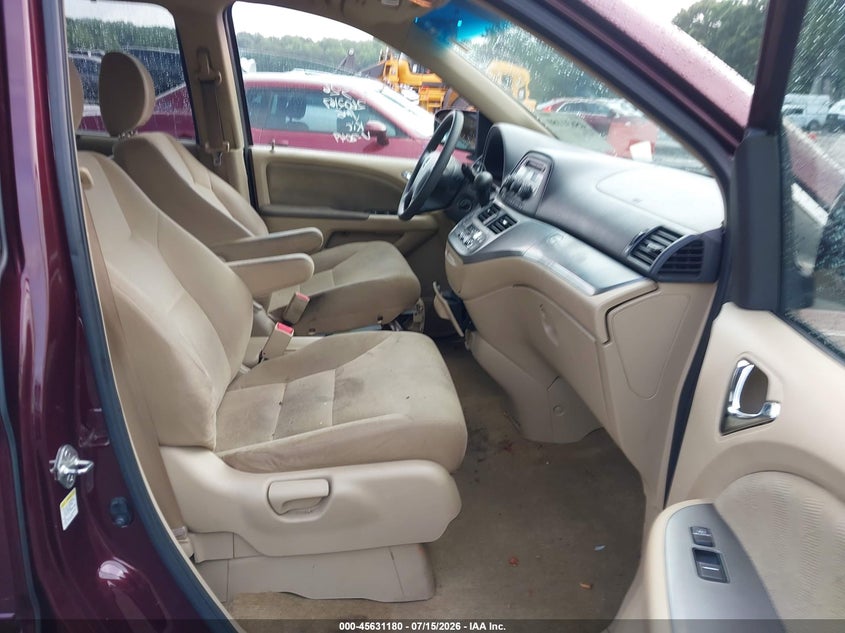 2010 HONDA ODYSSEY auction photo 5