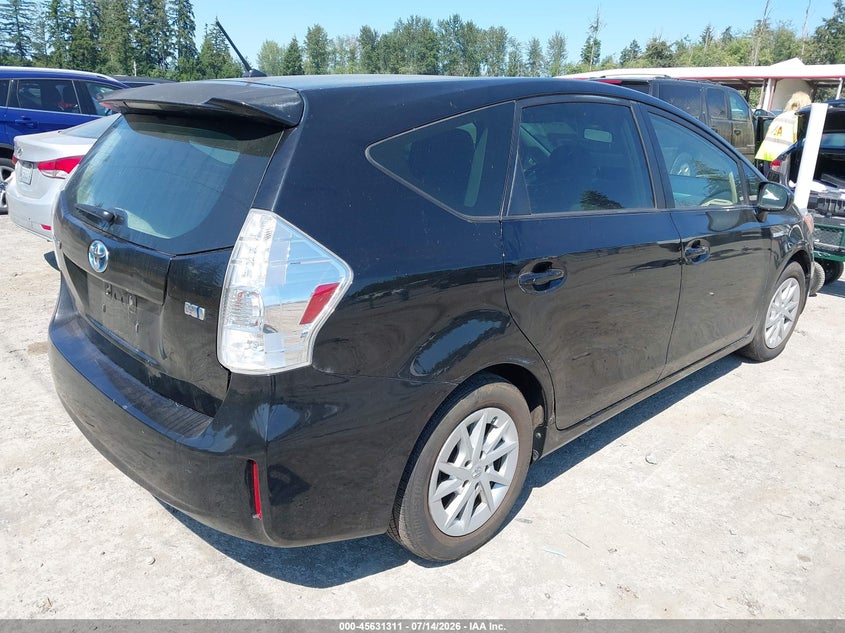 2013 TOYOTA PRIUS V auction photo 4
