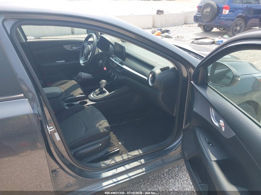 2024 KIA FORTE auction photo 5