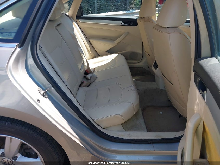 2013 Volkswagen Passat 2.5L Se VIN: 1VWBH7A39DC084842 Lot: 45631336