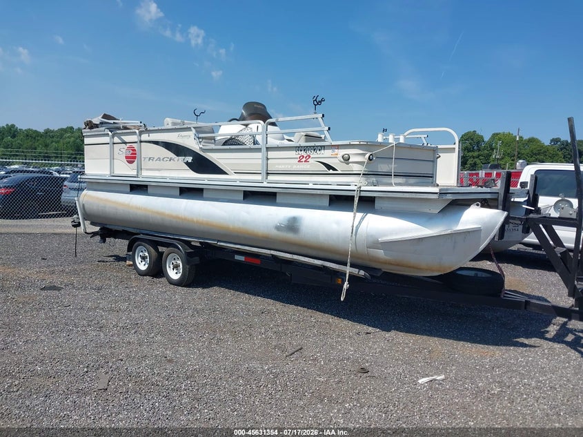 2001 SUNTRACKER PH30 PONTOON BOAT auction photo 1