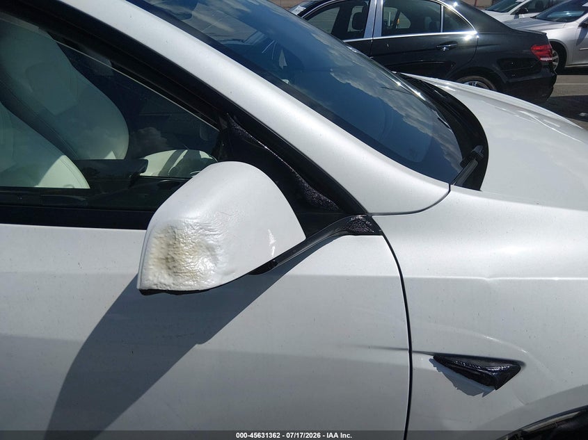 2025 Tesla Model Y Long Range Dual Motor All-Wheel Drive VIN: 7SAYGAEE5SF222517 Lot: 45631362