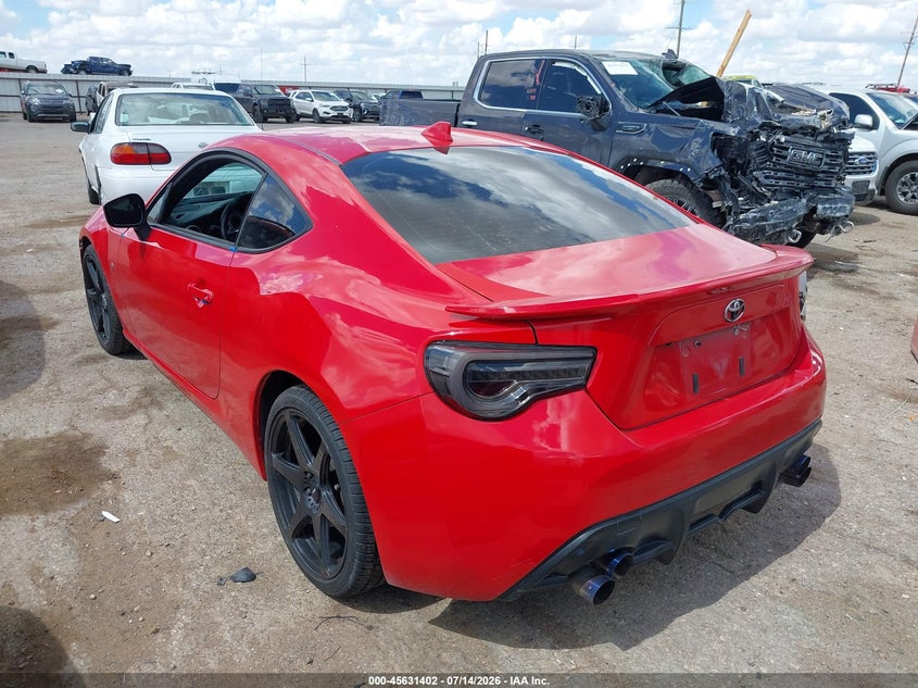 Vin: jf1znaa18h8701958, lot: 46129868, toyota 86 20173