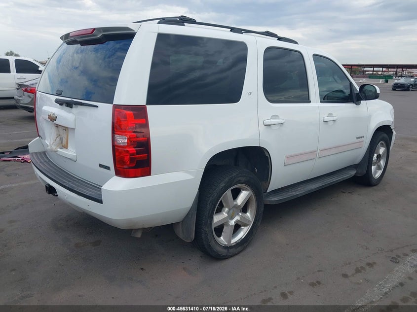 2010 CHEVROLET TAHOE auction photo 4