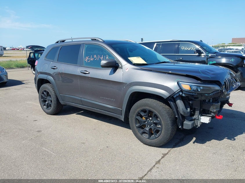 2019 Jeep Cherokee Trailhawk 4X4 VIN: 1C4PJMBX2KD309428 Lot: 45631413