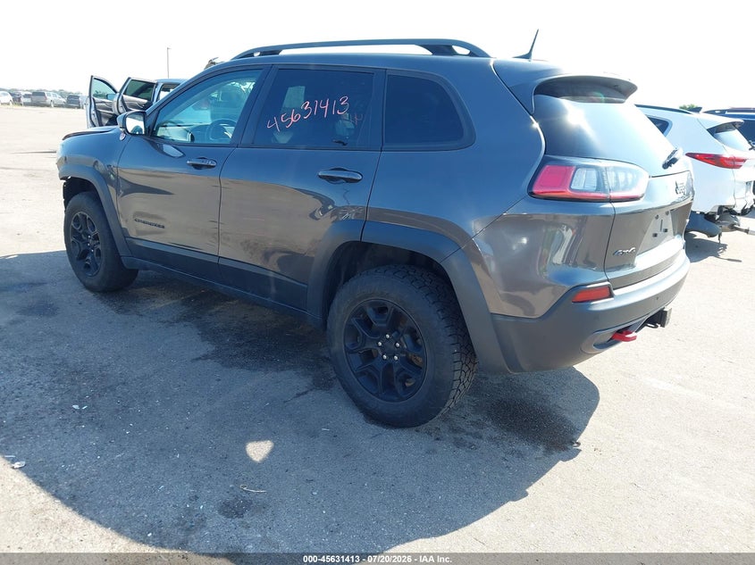2019 Jeep Cherokee Trailhawk 4X4 VIN: 1C4PJMBX2KD309428 Lot: 45631413