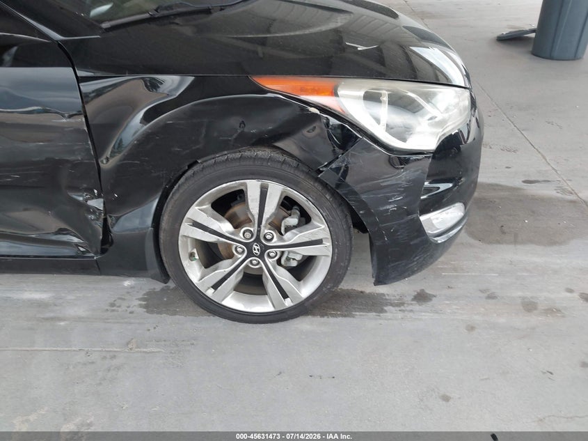 2016 Hyundai Veloster VIN: KMHTC6AD8GU287708 Lot: 45631473