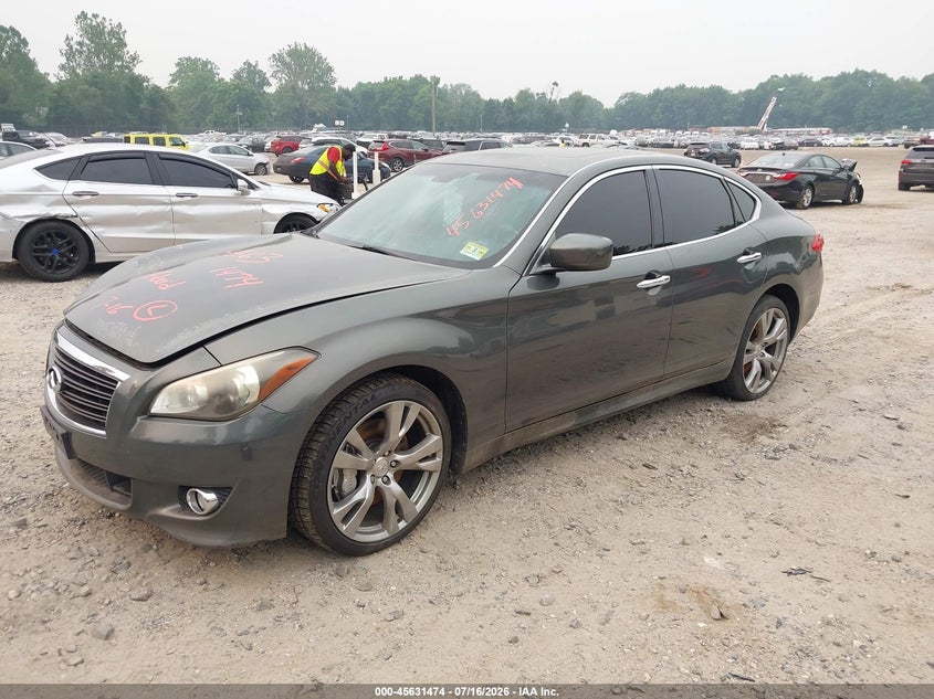 Vin: jn1ay1ar4dm590186, lot: 46129940, infiniti m56x 20132