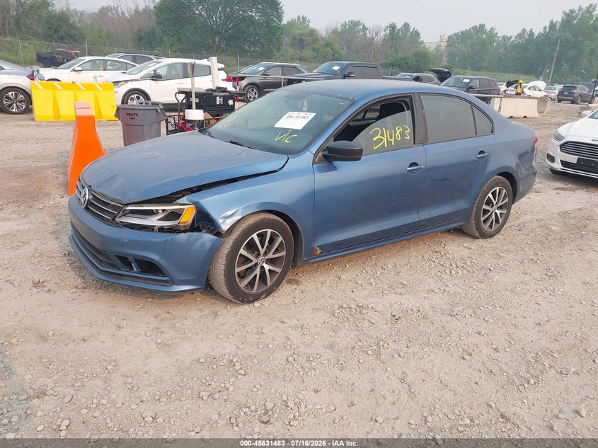2016 VOLKSWAGEN JETTA auction photo 2
