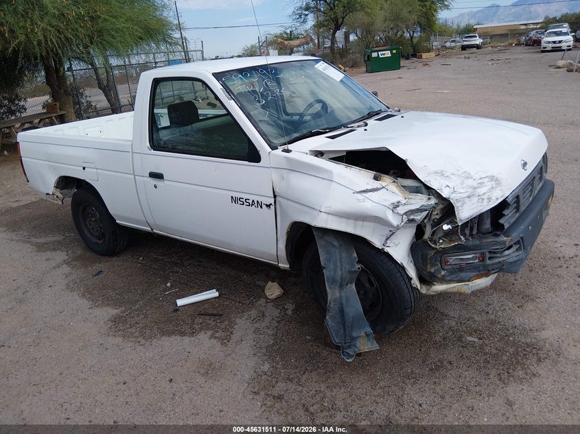 1996 NISSAN TRUCK XE