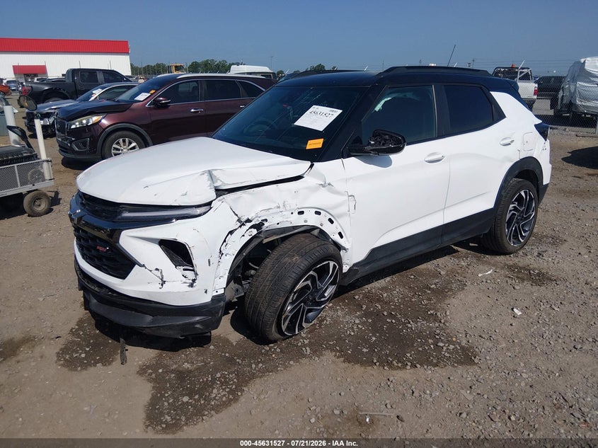 2024 CHEVROLET TRAILBLAZER auction photo 2
