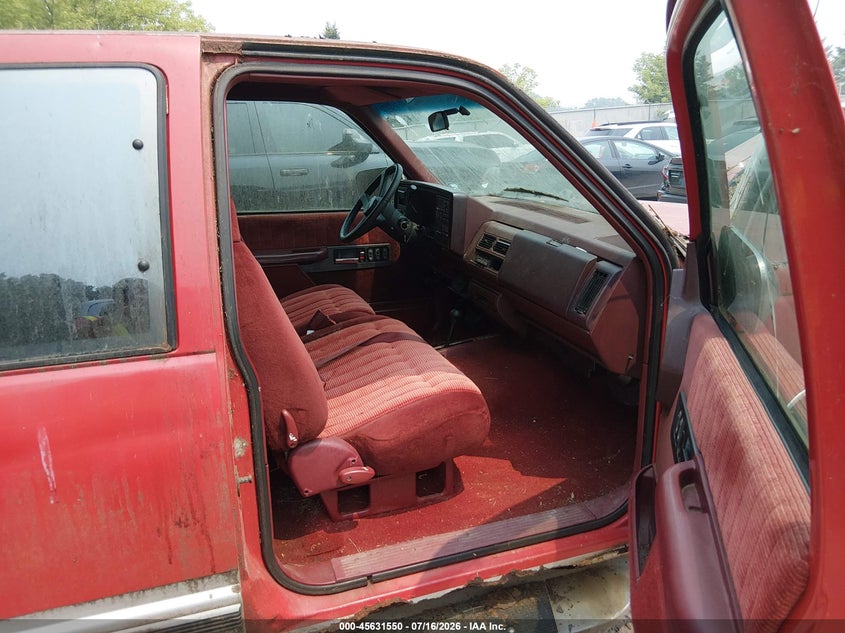 1994 CHEVROLET GMT-400 auction photo 5