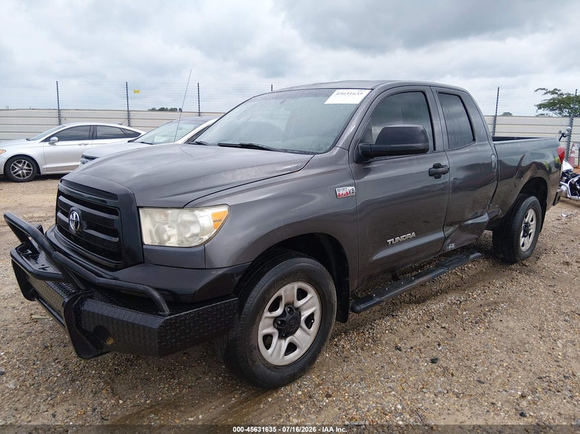 2011 Toyota Tundra, Left Side, IAAI, VIN 5TFRY5F19BX100914 — photo 2