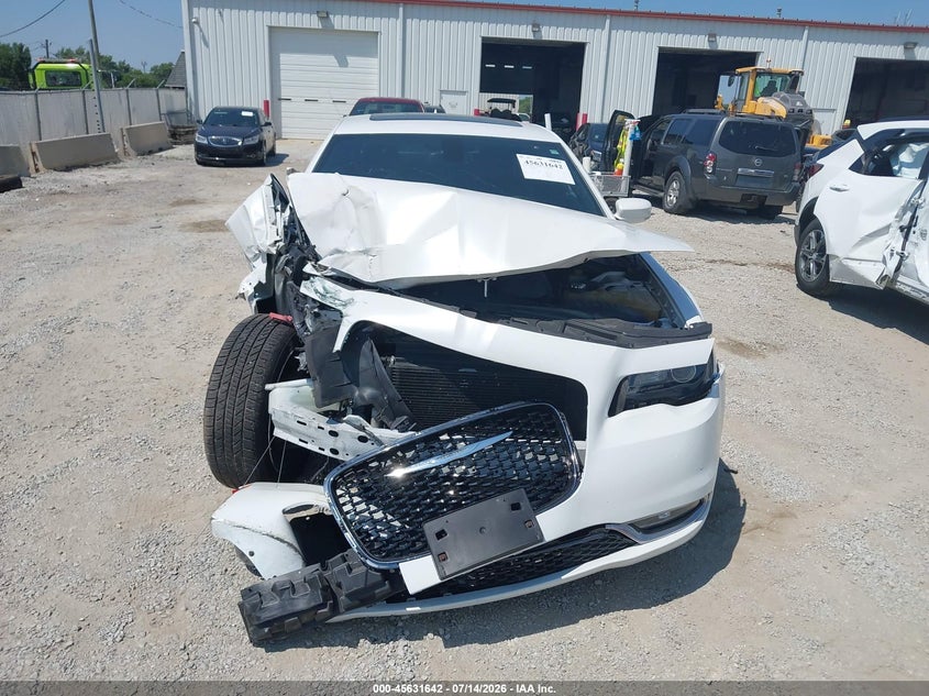 2015 Chrysler 300 300S VIN: 2C3CCABG0FH763374 Lot: 45631642