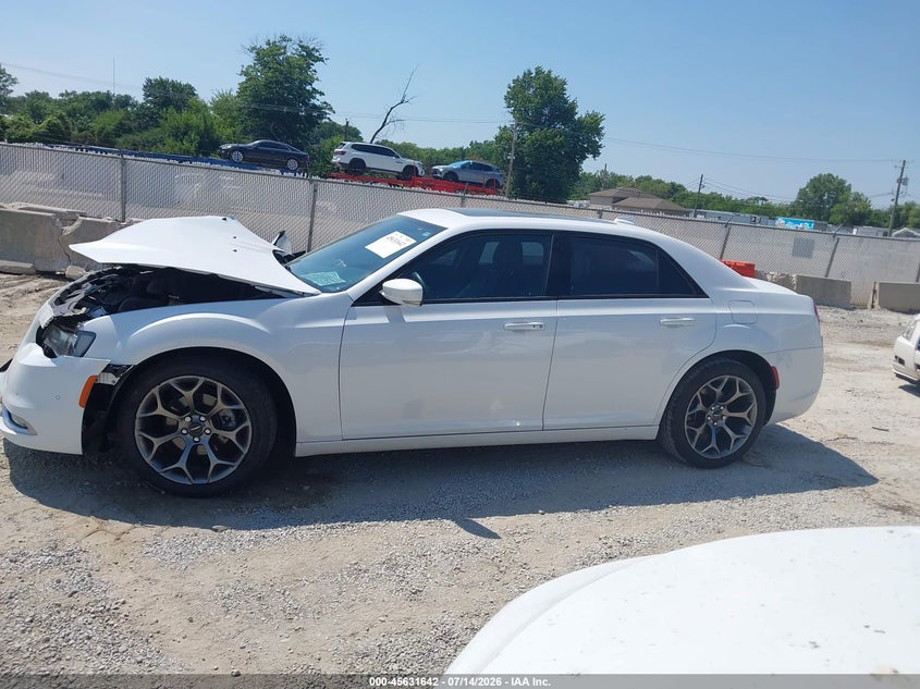 2015 Chrysler 300 300S VIN: 2C3CCABG0FH763374 Lot: 45631642
