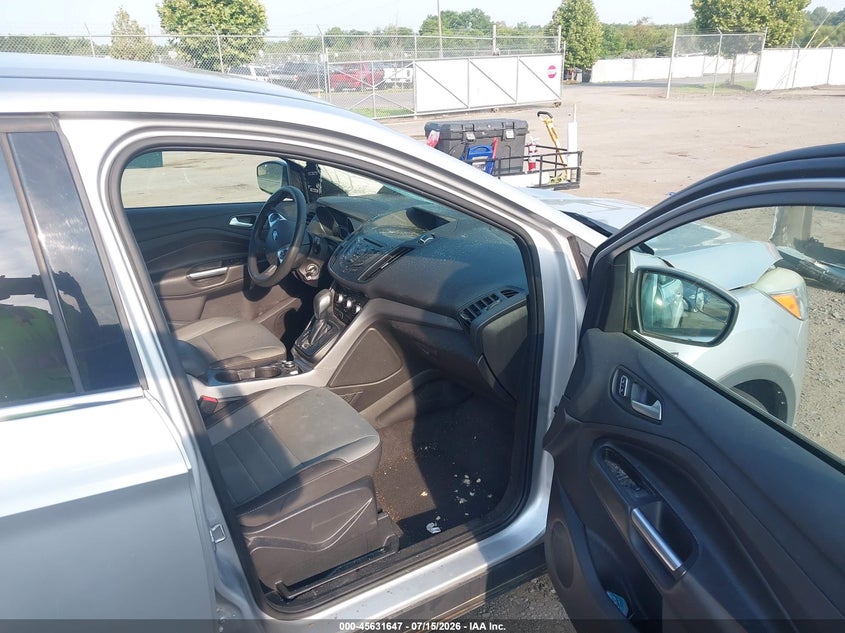 2015 FORD ESCAPE auction photo 5