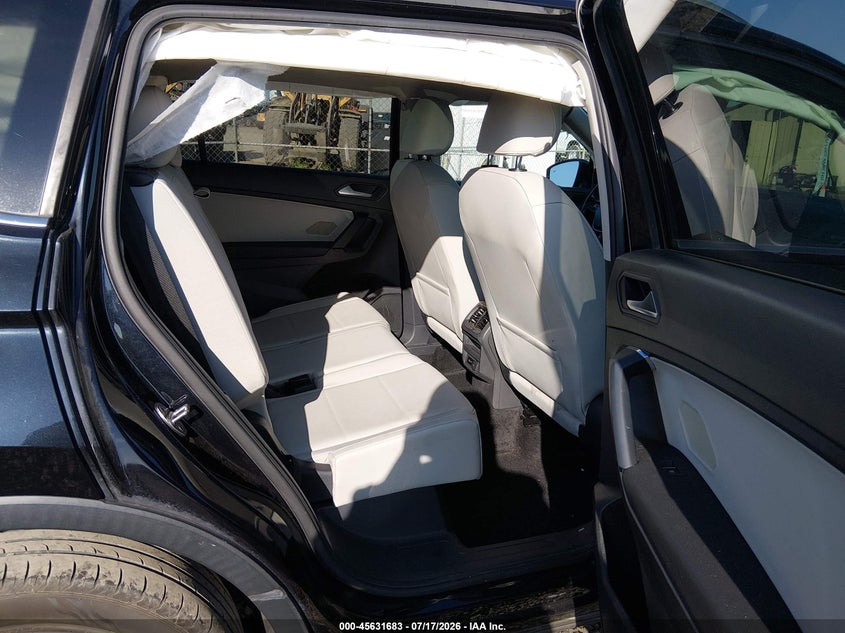 2019 Volkswagen Tiguan 2.0T Se/2.0T Sel/2.0T Sel R-Line/2.0T Sel R-Line Black VIN: 3VV3B7AX1KM031531 Lot: 45631683