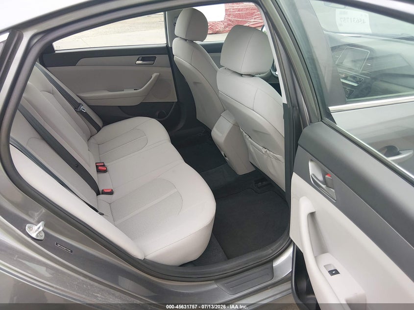 2019 HYUNDAI SONATA auction photo 8