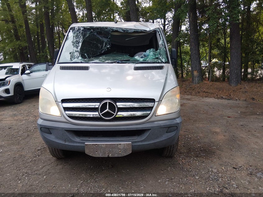 2011 Mercedes-Benz Sprinter 2500 Normal Roof VIN: WDZPE7CC7B5553846 Lot: 45631798