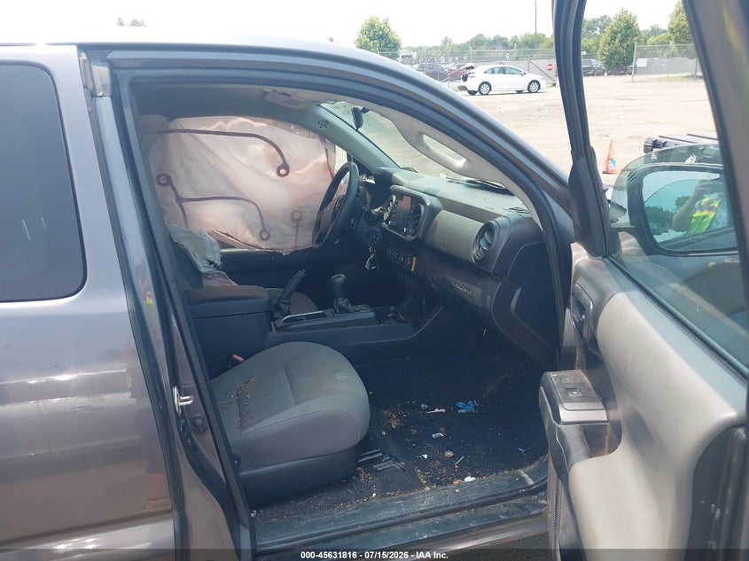 2020 TOYOTA TACOMA auction photo 5