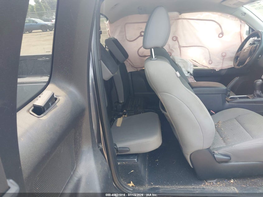 2020 TOYOTA TACOMA auction photo 8
