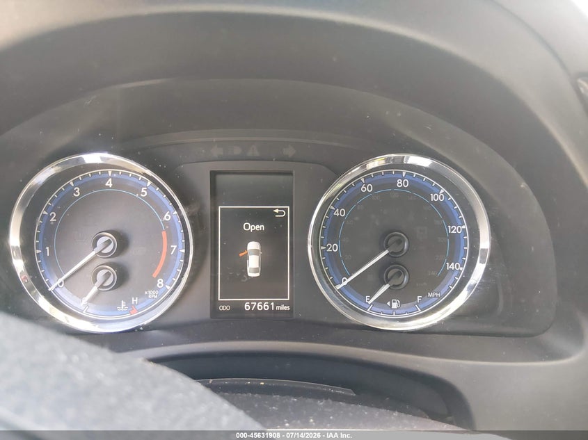 2019 TOYOTA COROLLA auction photo 7