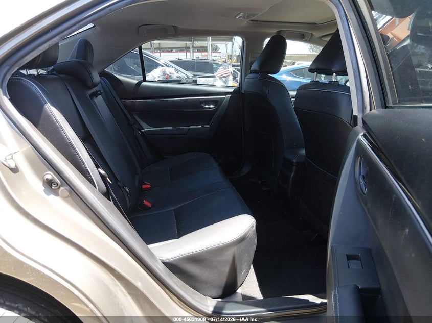 2019 TOYOTA COROLLA auction photo 8