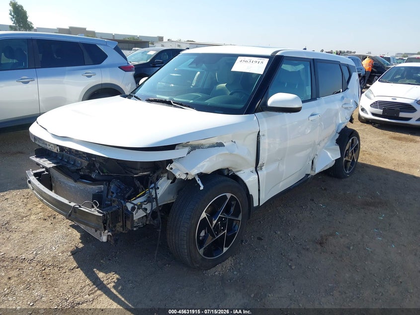 2024 KIA SOUL auction photo 2
