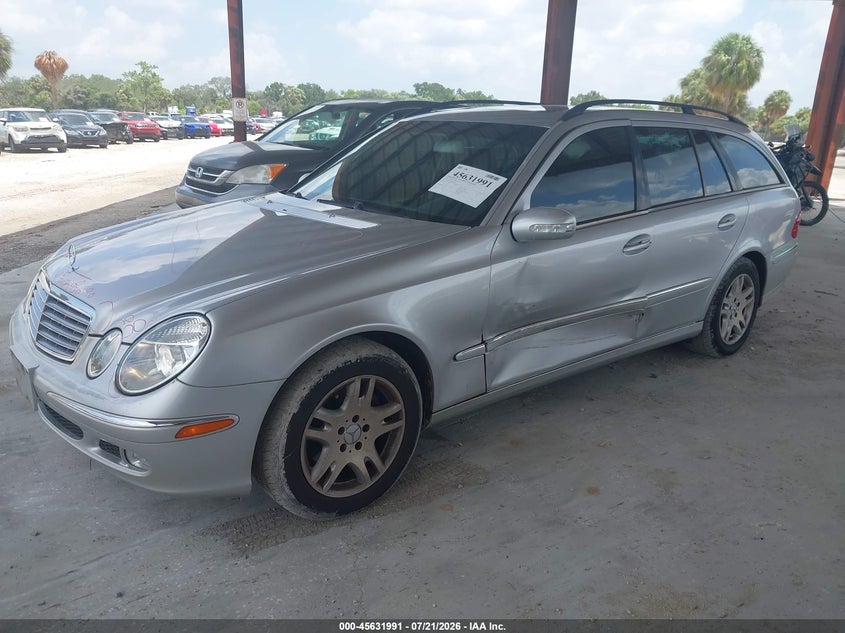 2004 MERCEDES-BENZ E 320 auction photo 2