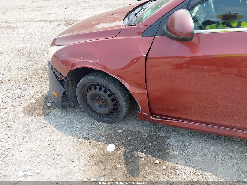 2012 CHEVROLET CRUZE auction photo 6