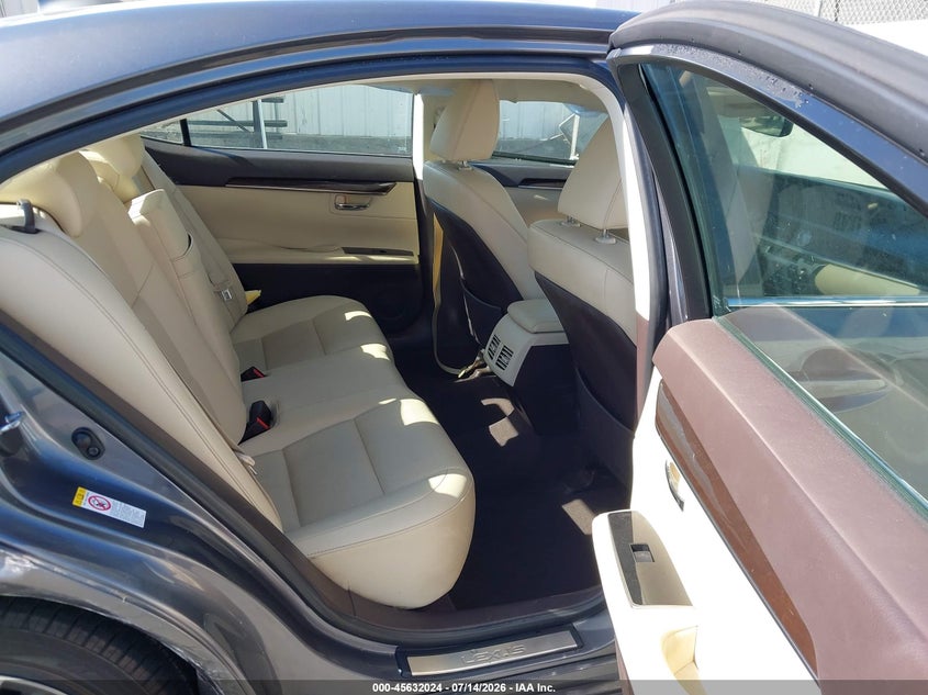 2016 LEXUS ES 350 auction photo 8