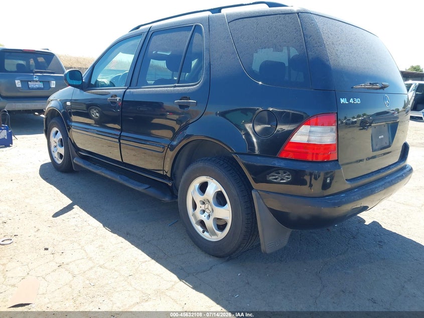 AtlanticExpress - Mercedes-Benz ML-Class