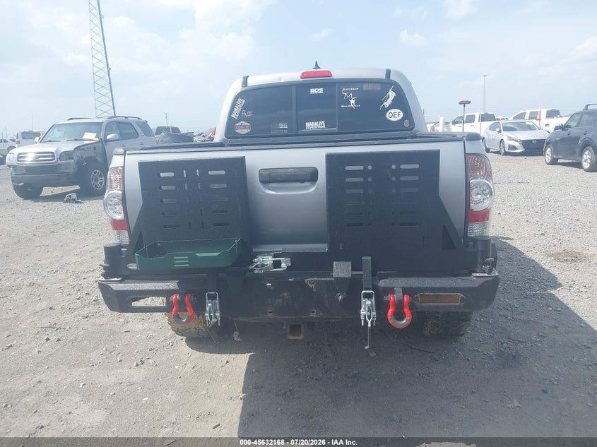 2015 Toyota Tacoma Base V6 VIN: 5TFLU4EN4FX132580 Lot: 45632168