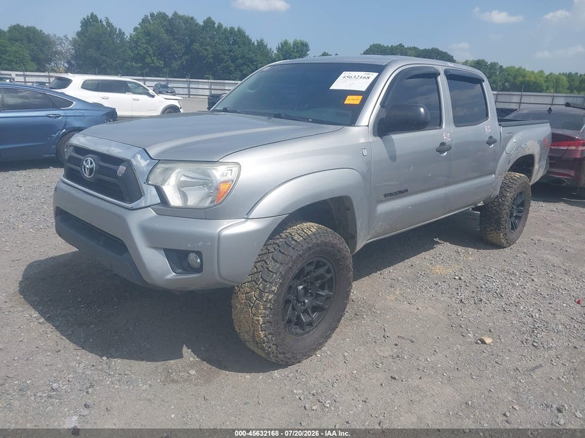 2015 Toyota Tacoma Base V6 VIN: 5TFLU4EN4FX132580 Lot: 45632168