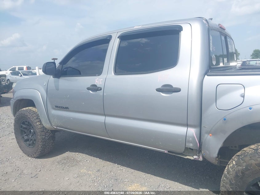 2015 Toyota Tacoma Base V6 VIN: 5TFLU4EN4FX132580 Lot: 45632168