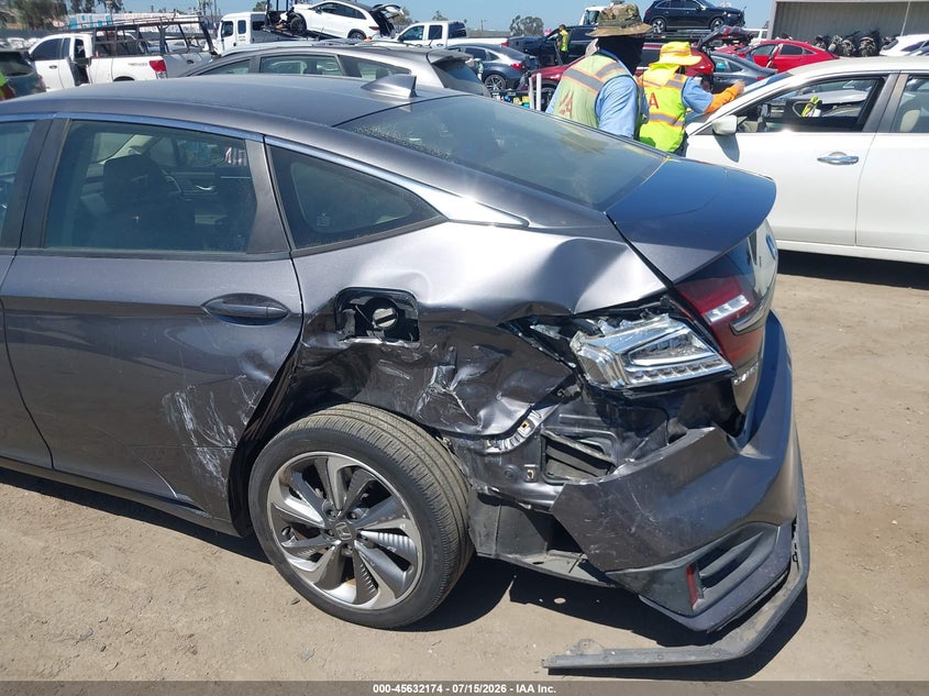 2018 Honda Clarity Plug-In Hybrid Touring VIN: JHMZC5F33JC004930 Lot: 45632174