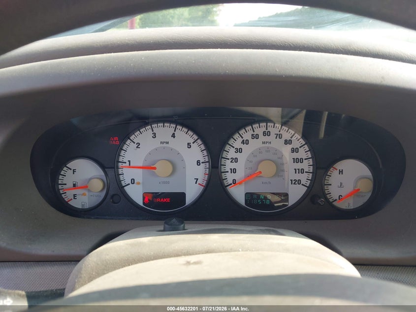 2004 DODGE STRATUS auction photo 7