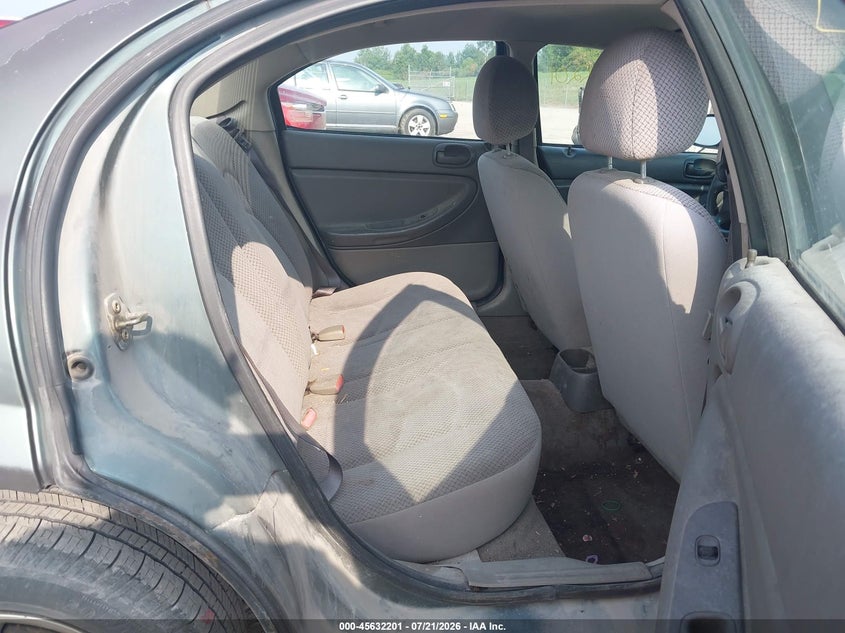 2004 DODGE STRATUS auction photo 8